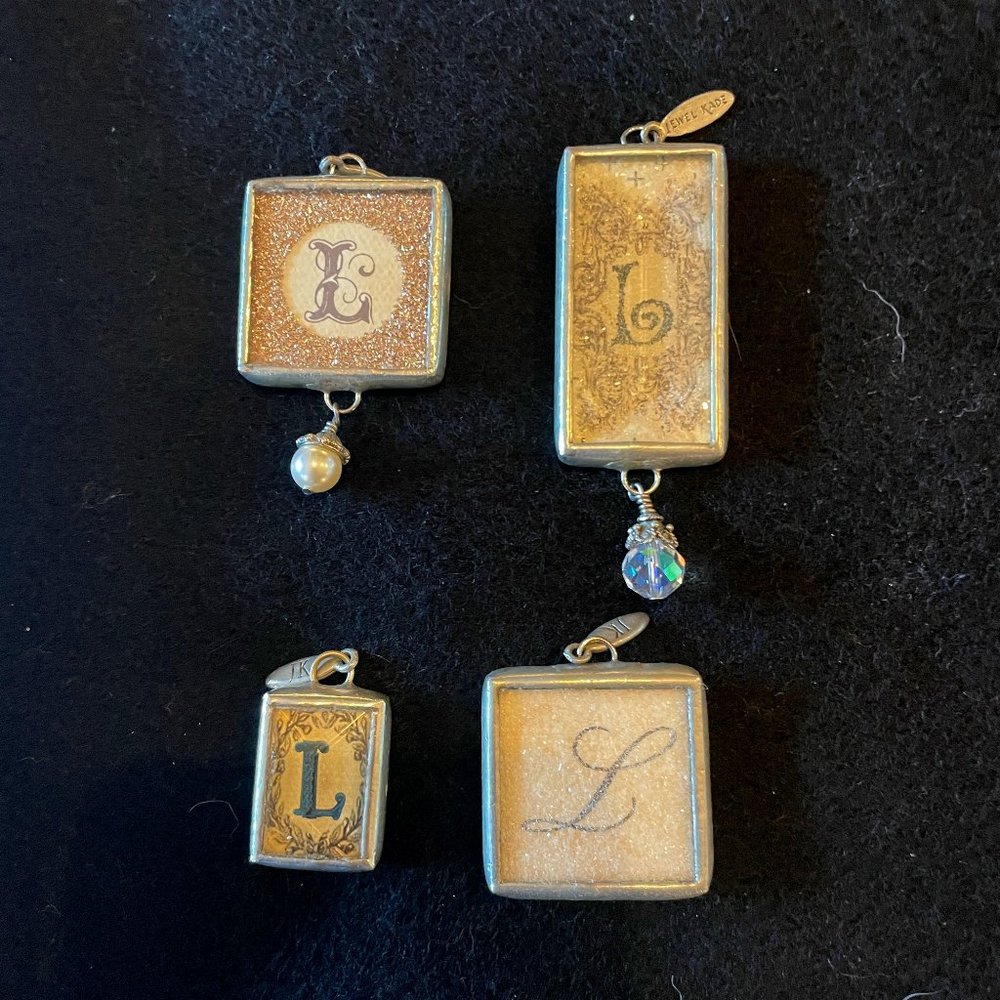 Jewel Kade Initial "L" Charms - set of 4 and chain